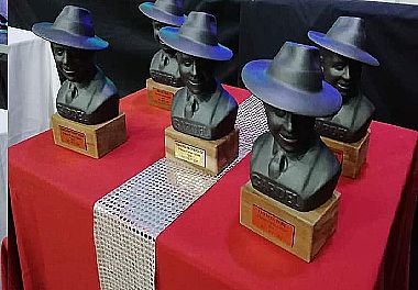Premios Carlos Gardel