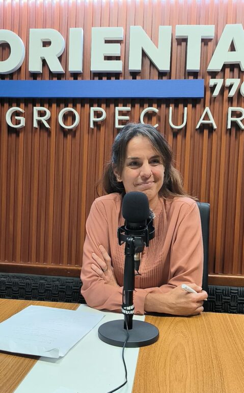 Cecilia de la Paz, fundadora de E.dúcate Uruguay visitó Radio Oriental Agropecuaria,